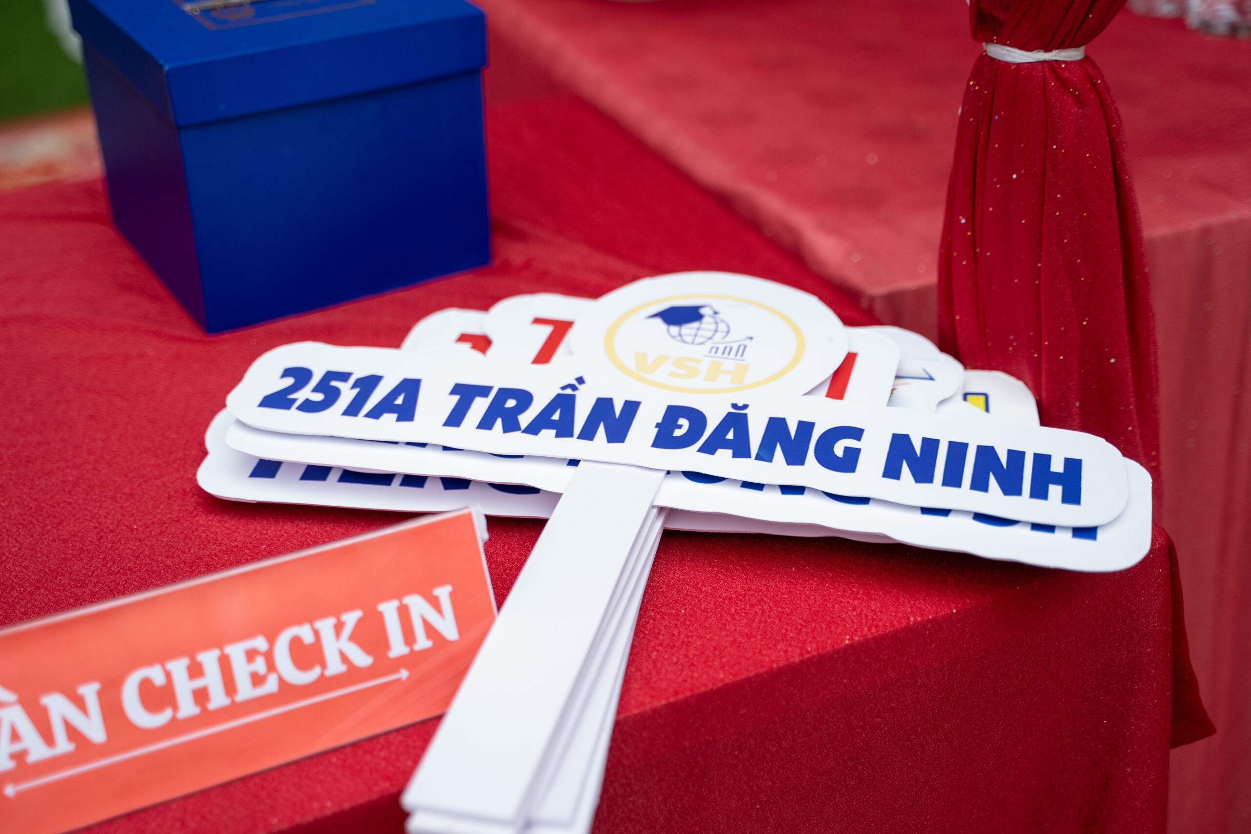 Lễ Khai trương Trung tâm ngoại ngữ VSH 23 CVV03913 scaled