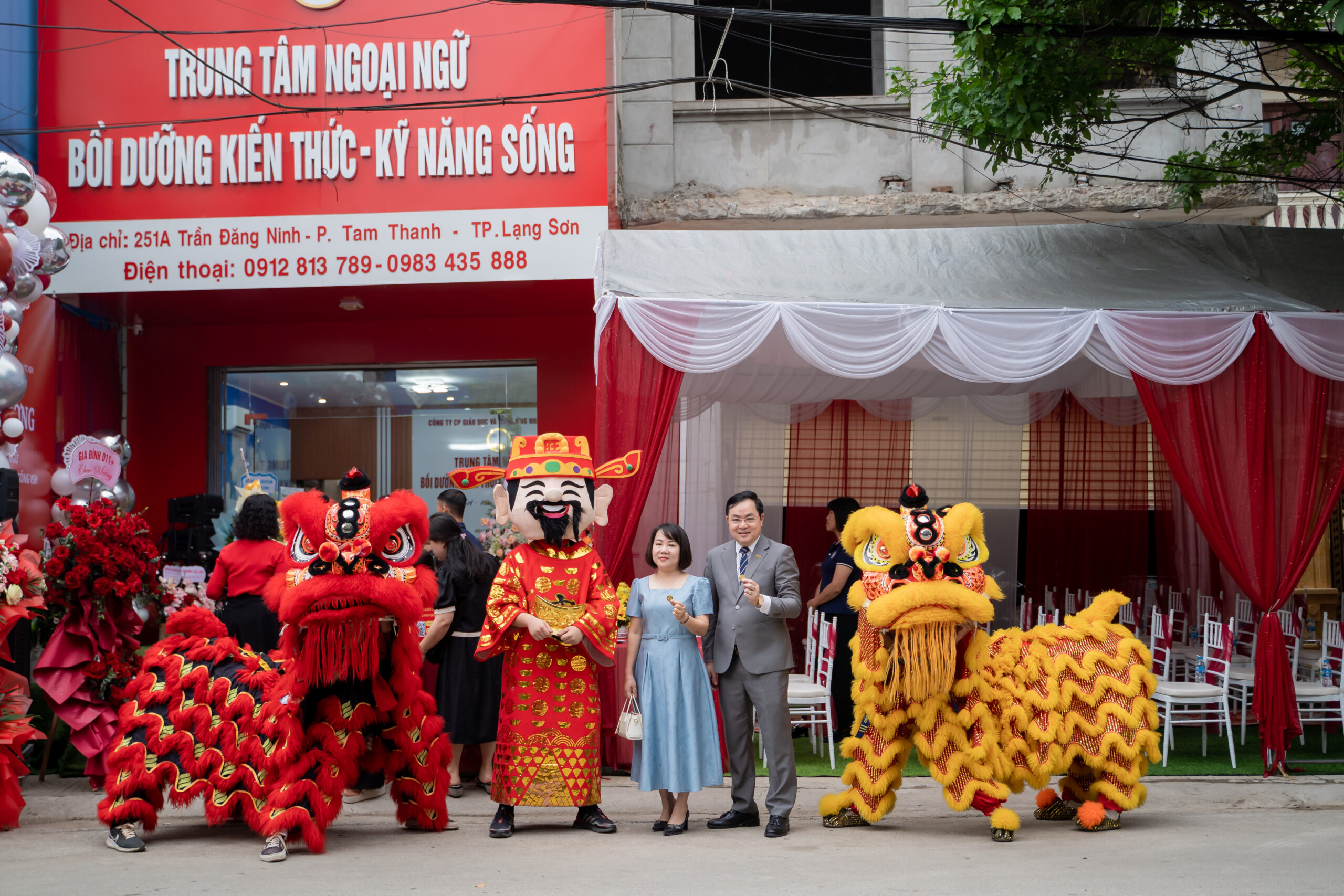 Lễ Khai trương Trung tâm ngoại ngữ VSH 15 CVV04075 scaled