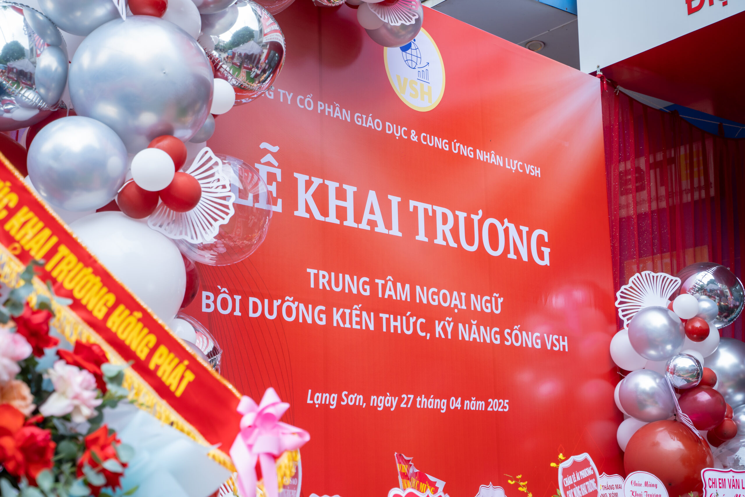 Lễ Khai trương Trung tâm ngoại ngữ VSH 3 CVV05102 scaled
